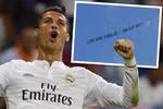 Cổ động viên M.U thuê máy bay dụ Ronaldo về lại Old Trafford