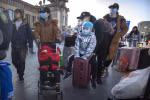 Virus corona có thể lây lan từ người sang người. (Nguồn: themediatimes.com)