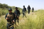 Lực lượng an ninh Afghanistan trong chiến dịch chống phiến quân tại quận Nawa, tỉnh Helmald ngày 9/7. (Nguồn: THX/TTXVN)