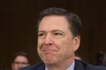 Giám đốc Cục Điều tra liên bang Mỹ James Comey tại phiên điều trần ở Washington, DC ngày 10/1. (Nguồn: AFP/TTXVN)