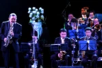 Nghệ sỹ Quyền Văn Minh chèo lái 'con thuyền jazz Việt' suốt 20 năm... (Ảnh: Nhân vật cung cấp) 