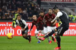 Ronaldo giúp Juventus thoát thua từ chấm 11m. (Nguồn: sempremilan)