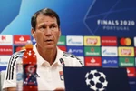HLV Rudi Garcia phát biểu trước trận gặp Bayern. (Nguồn: sportsfinding)