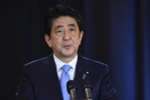 Thủ tướng Nhật Bản Shinzo Abe tại cuộc họp báo ở Buenos Aires (Argentina) ngày 21/11. (Nguồn: AFP/TTXVN)