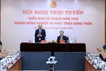 Thủ tướng Nguyễn Xuân Phúc dự Hội nghị trực tuyến triển khai kế hoạch năm 2020 của ngành Nông nghiệp và Phát triển nông thôn. (Ảnh: Thống Nhất/TTXVN)