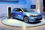 Xe e-Golf bị thu hồi do lỗi pin. (Ảnh: Volkswagen)