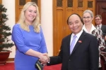 Phó Thủ tướng Nguyễn Xuân Phúc tiếp Bộ trưởng Bộ Cơ sở hạ tầng và Môi trường Hà Lan Melainie Chultz Van Heagen. (Ảnh: Phương Hoa/TTXVN)