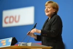 Bà Merkel phát biểu tại Đại hội toàn quốc đảng Liên minh Dân chủ cơ đốc giáo (CDU) lần thứ 28 ở thành phố Karlsruhe ngày 14/12. (Nguồn: AFP/TTXVN)