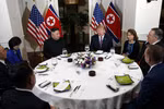 Bữa tiệc tối giữa Tổng thống Donald Trump và Chủ tịch Kim Jong-un