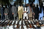 Các tay súng Taliban bị bắt giữ tại Jalalabad, Afghanistan ngày 6/3. (Nguồn: AFP/TTXVN)
