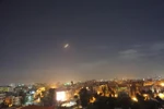 Tên lửa phòng không của Syria ngăn chặn một cuộc tấn công bằng tên lửa trên bầu trời thủ đô Damascus ngày 21/1/2019. (Nguồn: THX/TTXVN) 
