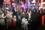 Khán giả nhiệt tình của 'Star Wars' tại Đài Bắc, Đài Loan, Trung Quốc. (Nguồn: AP)