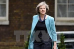 Bộ trưởng Nội vụ Anh Theresa May trước cuộc họp Nội các ở thủ đô London ngày 27/6. (Nguồn: EPA/TTXVN)