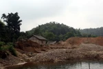 Một điểm khai thác cát, sỏi trái phép tại thôn Bản Pẻn, xã Dương Quang, thành phố Bắc Kạn. (Ảnh: Đức Hiếu/TTXVN)