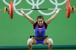 Vận động viên Sopita Tanasan, người giành huy chương vàng cho đội tuyển Thái Lan tại Olympic Rio de Janeiro năm 2016.. (Nguồn: AP) 
