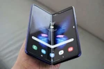 Điện thoại gập Galaxy Fold. (Nguồn: Mashable)
