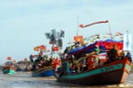 Tưng bừng lễ hội Nghinh Ông của ngư dân Trà Vinh