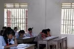 Đình chỉ Hiệu trưởng trường tiểu học để học sinh “ngồi nhầm lớp"