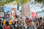 Biểu tình tại New York, phản đối Tổng thống đắc cử Donald Trump. (Nguồn: AFP/TTXVN)