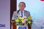 Huấn luyện viên Park Hang-seo phát biểu tại Lễ khai trương Học viện Bóng đá Quốc tế mang tên ông. (Ảnh: Việt Anh/Vietnam+)
