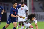 Thái Lan (áo xanh) đánh bại UAE. (Nguồn: AFC)