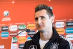 Miroslav Klose xuất hiện trong vai trò mới ở tuyển Đức. (Nguồn: Dfb.de)