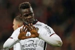 Balotelli lại sắm vai người hùng giúp Nice giành trọn ba điểm. (Nguồn: Reuters)