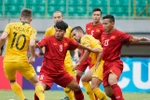 U19 Việt Nam (áo đỏ) là đội đầu tiên bị loại. (Nguồn: AFC)