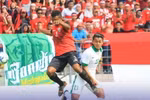 U22 Indonesia (áo trắng) đánh bại U22 Timor Leste. 