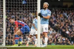 Aguero lập cú đúp nhưng Man City vẫn không thắng.