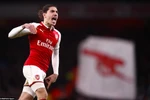 Bellerin giúp Arsenal giữ 1 điểm ở lại Emirates trong trận gặp Chelsea. (Nguồn: Daily Mail)