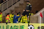 Costa đang giúp Chelsea bay cao. (Nguồn: Daily Mail)
