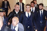 Ronaldo cùng đồng đội đặt chân đến Yokohama, tranh FIFA Club World Cup.