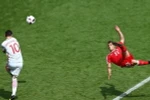 Xherdan Shaqiri ghi bàn tuyệt đẹp. (Nguồn: Getty Images)