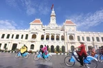 Loại hình xe đạp công cộng tại Thành phố Hồ Chí Minh cũng đang được người dân đón nhận nhiệt tình. (Ảnh: CTV/Vietnam+)