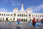 Loại hình xe đạp công cộng tại Thành phố Hồ Chí Minh cũng đang được người dân đón nhận nhiệt tình. (Ảnh: CTV/Vietnam+)