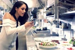 Lý giải vẻ đẹp đầy sức sống của Meghan Markle qua thực đơn ăn uống