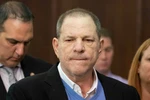 Nhà sản xuất điện ảnh Harvey Weinstein tại tòa hình sự Manhattan ở New York ngày 25/5. (Nguồn: AFP/TTXVN)
