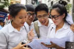 Thí sinh dựi thi trung học phổ thông quốc gia. (Ảnh: TTXVN)