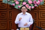 Thủ tướng Phạm Minh Chính chủ trì cuộc họp về việc cung ứng thuốc, vật tư y tế và giải pháp bảo đảm nguồn nhân lực cho ngành y tế. (Ảnh: Dương Giang/TTXVN)