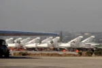 Các máy bay chiến đấu của Nga tại căn cứ quân sự ở tỉnh Latakia, miền tây bắc Syria ngày 16/2. (Nguồn: AFP/TTXVN)