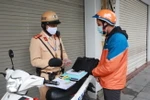 Cảnh sát giao thông Hà Nội tăng cường xử lý vi phạm bảo đảm trật tự an toàn giao thông, trật tự xã hội. (Ảnh: Doãn Tấn/TTXVN)