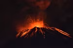 Núi lửa Popocatépetl phun trào hồi tháng 9. (Nguồn: Reuters)