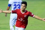 Tiền vệ Việt kiều Martin Lo.