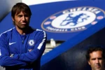 Antonio Conte ngám ngẩm với màn trình diễn của các học trò. (Nguồn: Reuters)