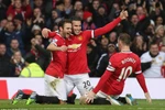 Man United - Liverpool 3-0: Old Trafford "chôn vùi" The Kop