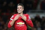 Manchester United - Chelsea 1-1: Robin van Persie cứu Quỷ đỏ