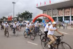 Diễu hành hưởng ứng Ngày thế giới phòng chống bom mìn tại thành phố Đông Hà. (Ảnh: Thanh Thủy/TTXVN)