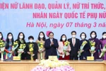 Thủ tướng gặp mặt phụ nữ tiêu biểu nhân ngày Quốc tế phụ nữ 8/3