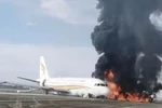 Trung Quốc: Máy bay bốc cháy, hàng chục hành khách bị thương